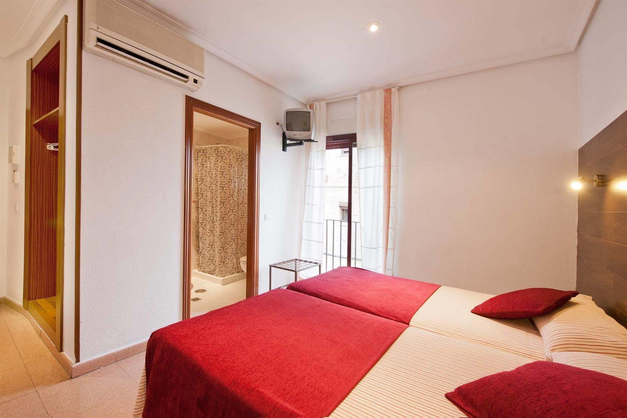 Hostal Sol Toledo Exterior foto